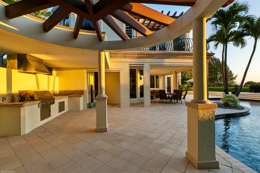 JUPITER ISLAND - Residential