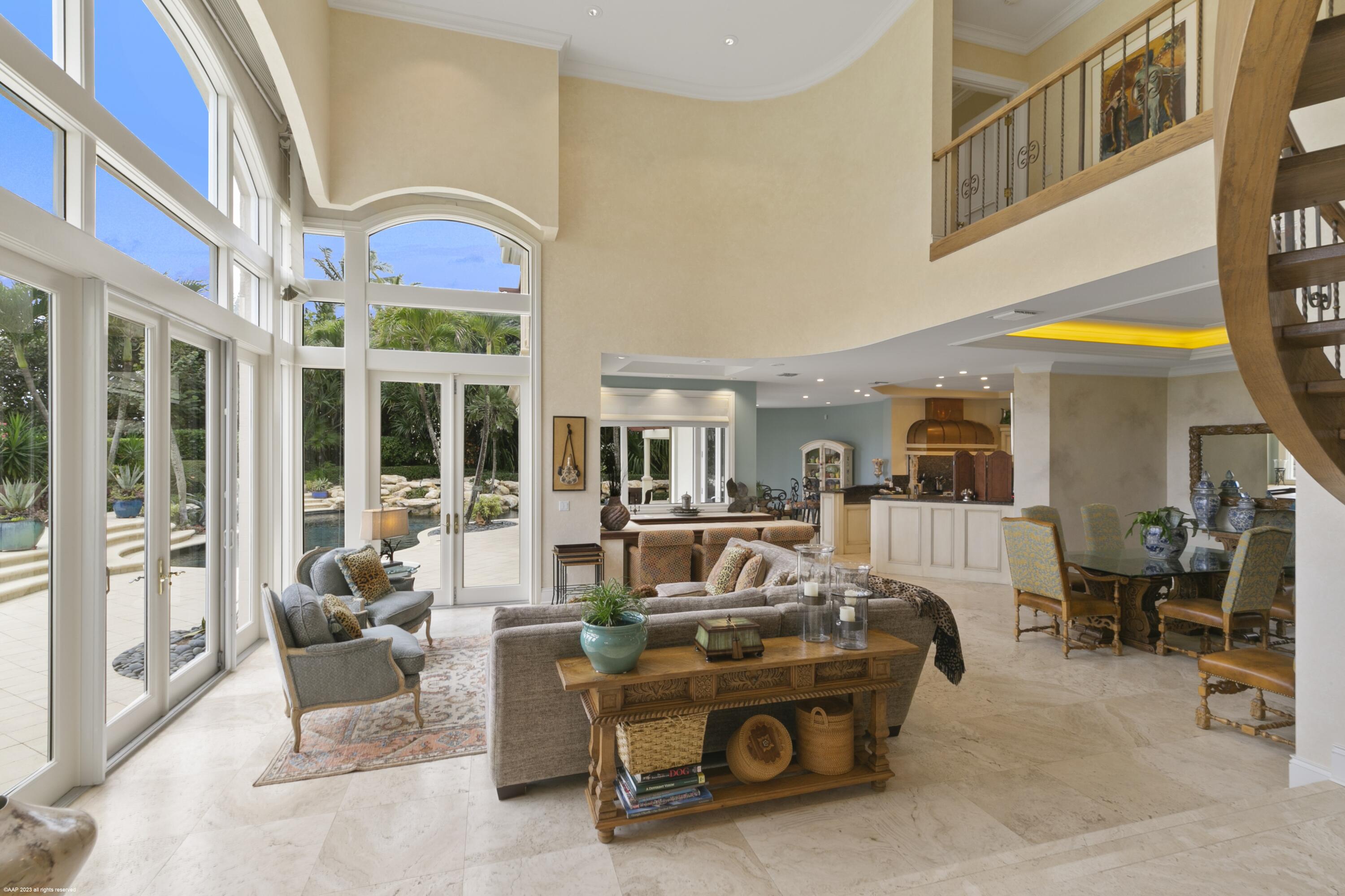 JUPITER ISLAND - Residential