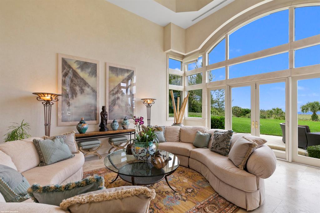 JUPITER ISLAND - Residential