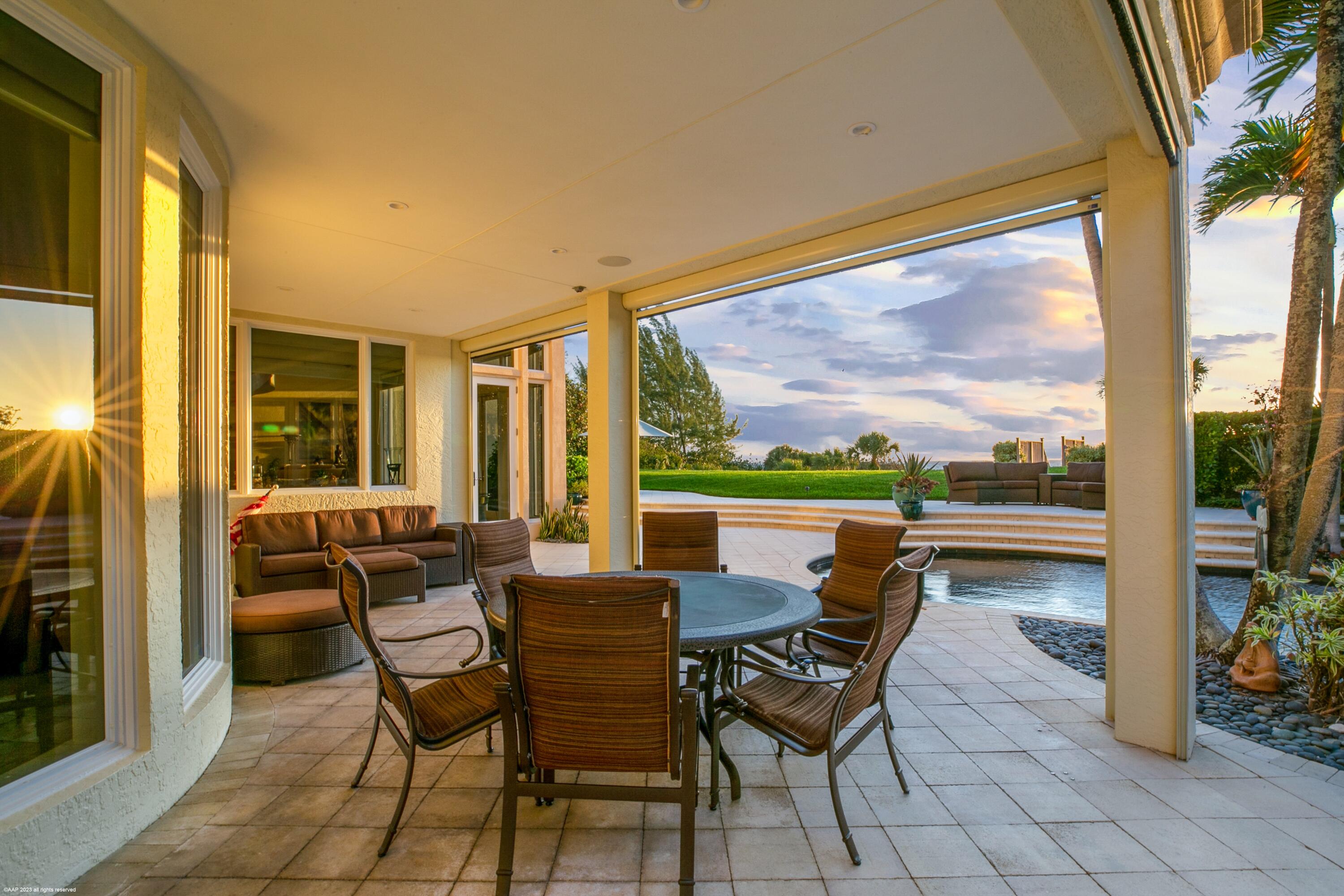 JUPITER ISLAND - Residential