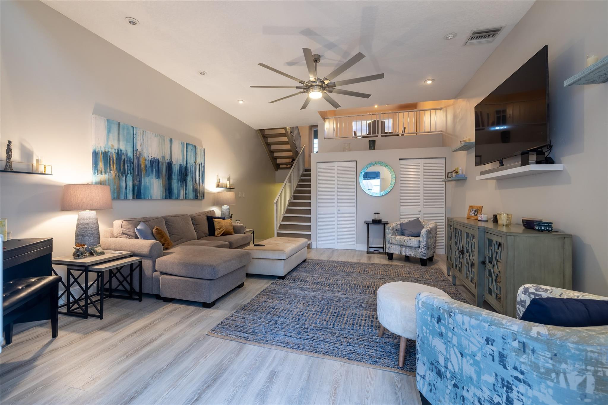 Four seas townhomes - Residential Lease