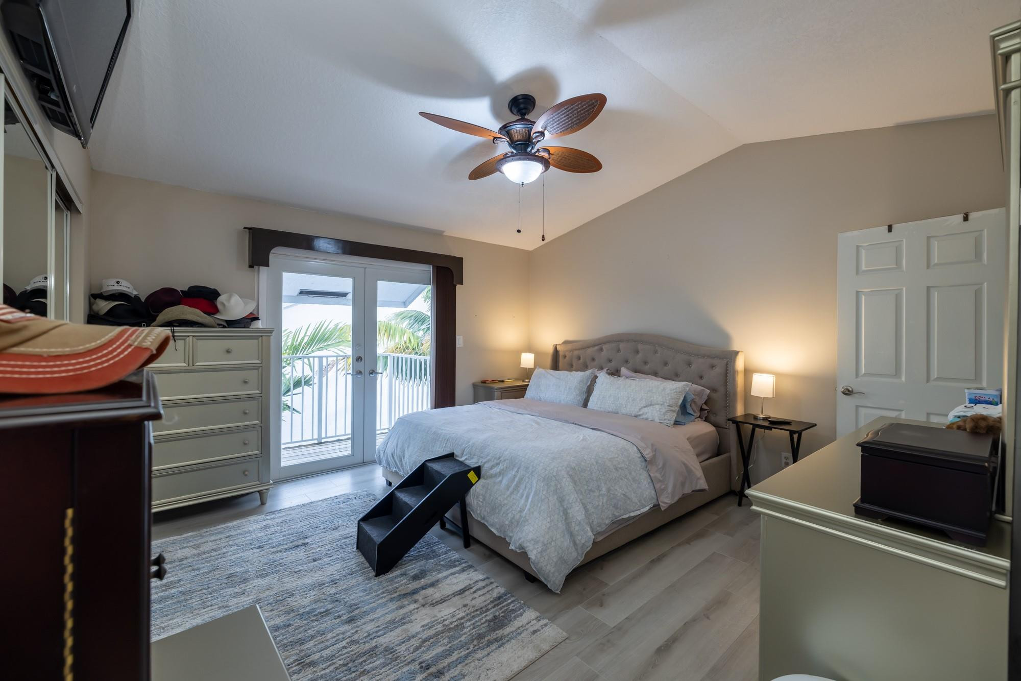 Four seas townhomes - Residential Lease