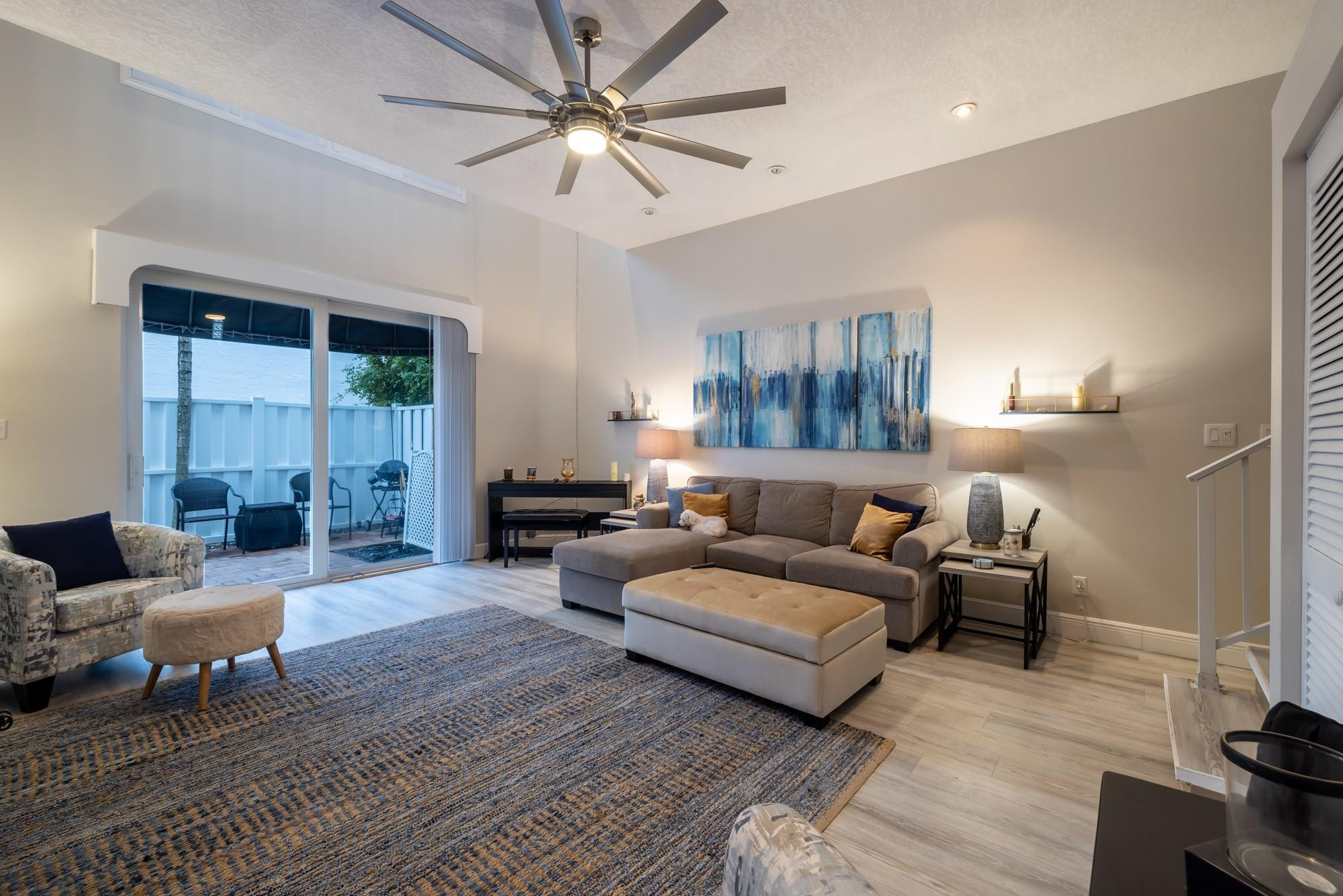 Four seas townhomes - Residential Lease