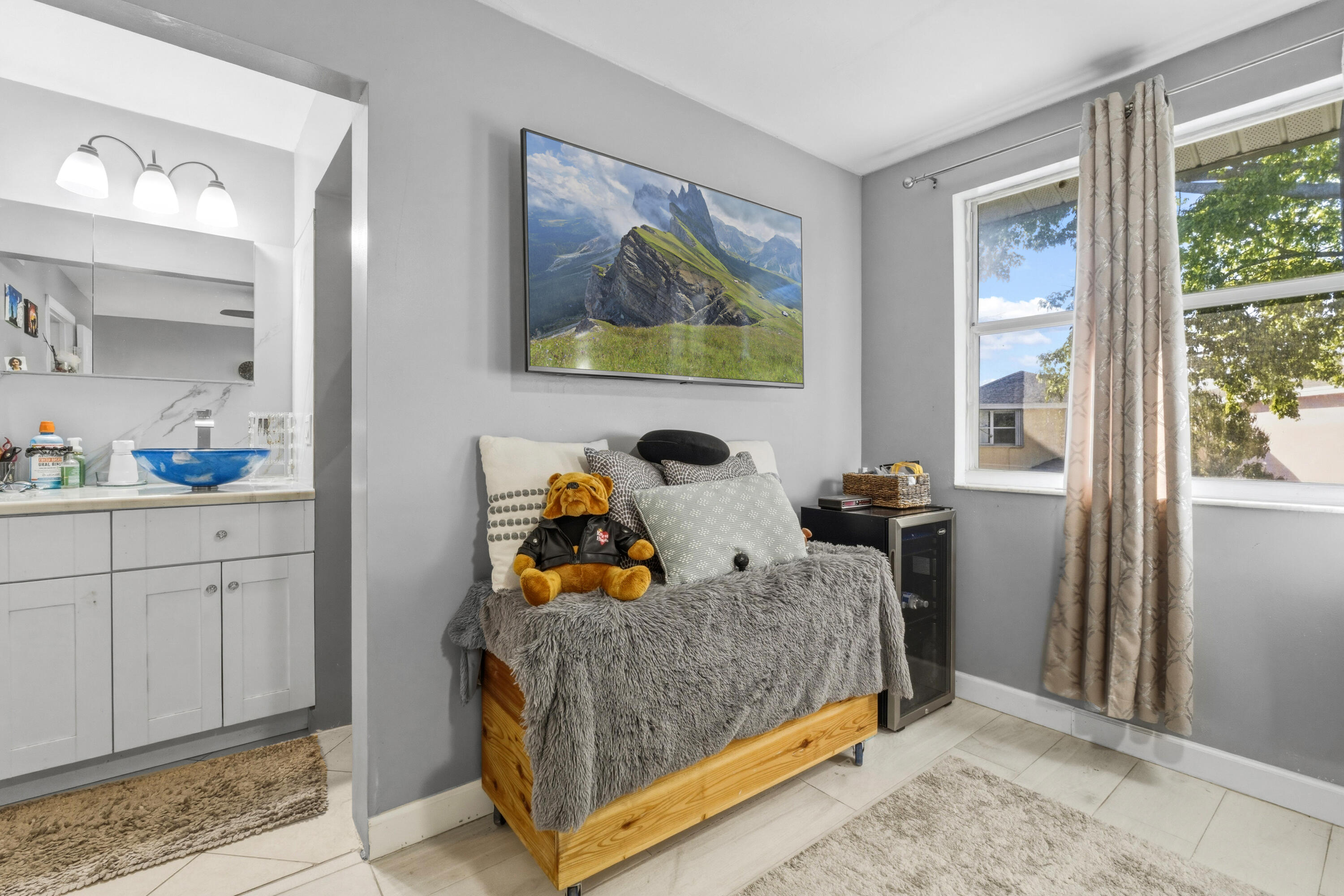 CRYSTAL VIEW TOWNHOMES - Residential