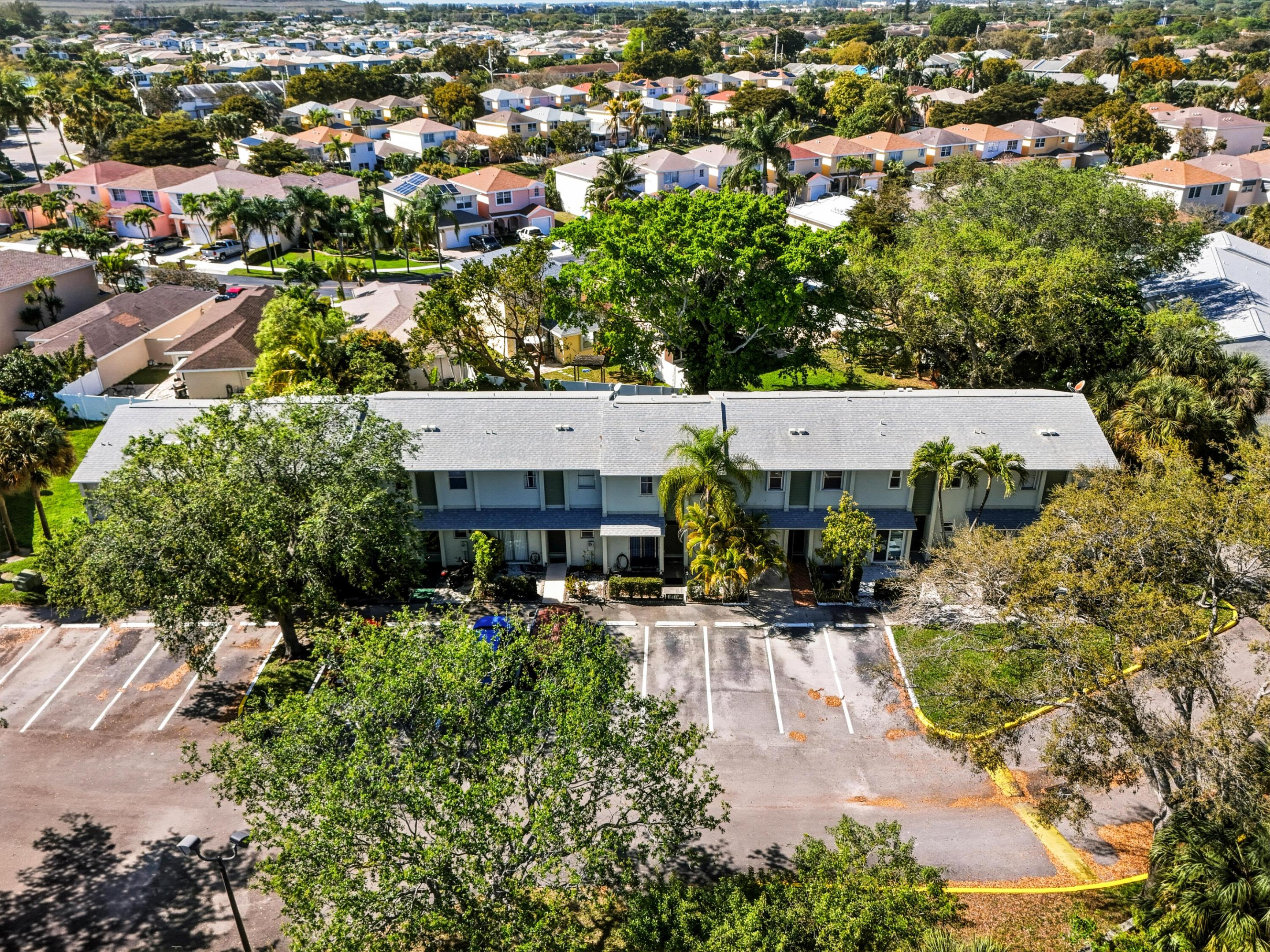 CRYSTAL VIEW TOWNHOMES - Residential