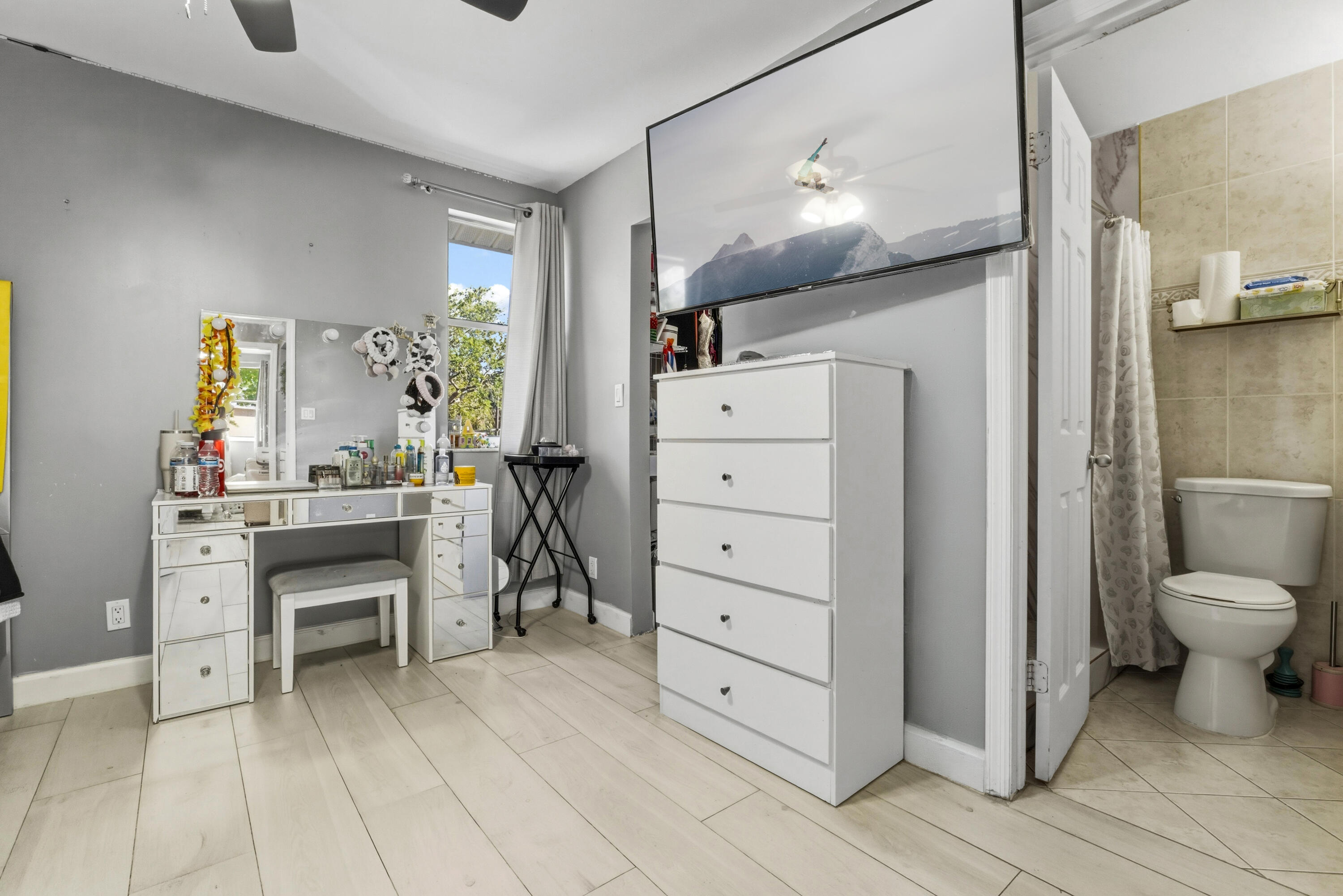 CRYSTAL VIEW TOWNHOMES - Residential