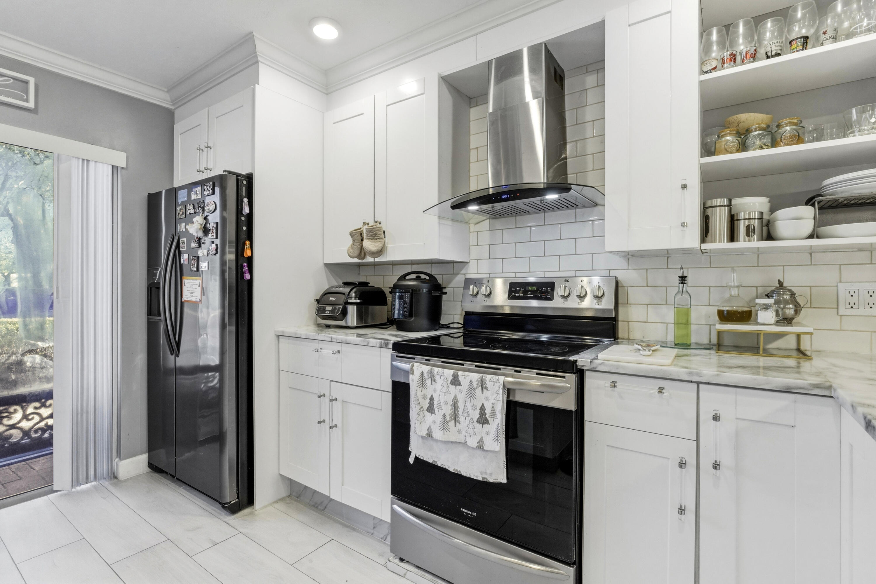 CRYSTAL VIEW TOWNHOMES - Residential