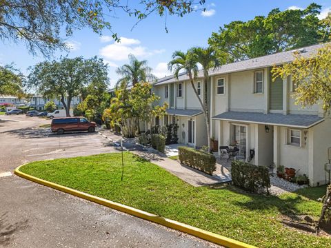 Tiny photo for 789 Crystal Lake Drive #789, Deerfield Beach, FL 33064 (MLS # B26003042)
