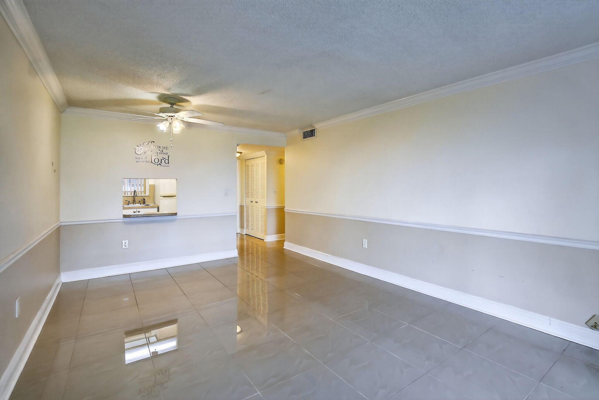 SUNRISE LAKES 18 CONDO - Residential