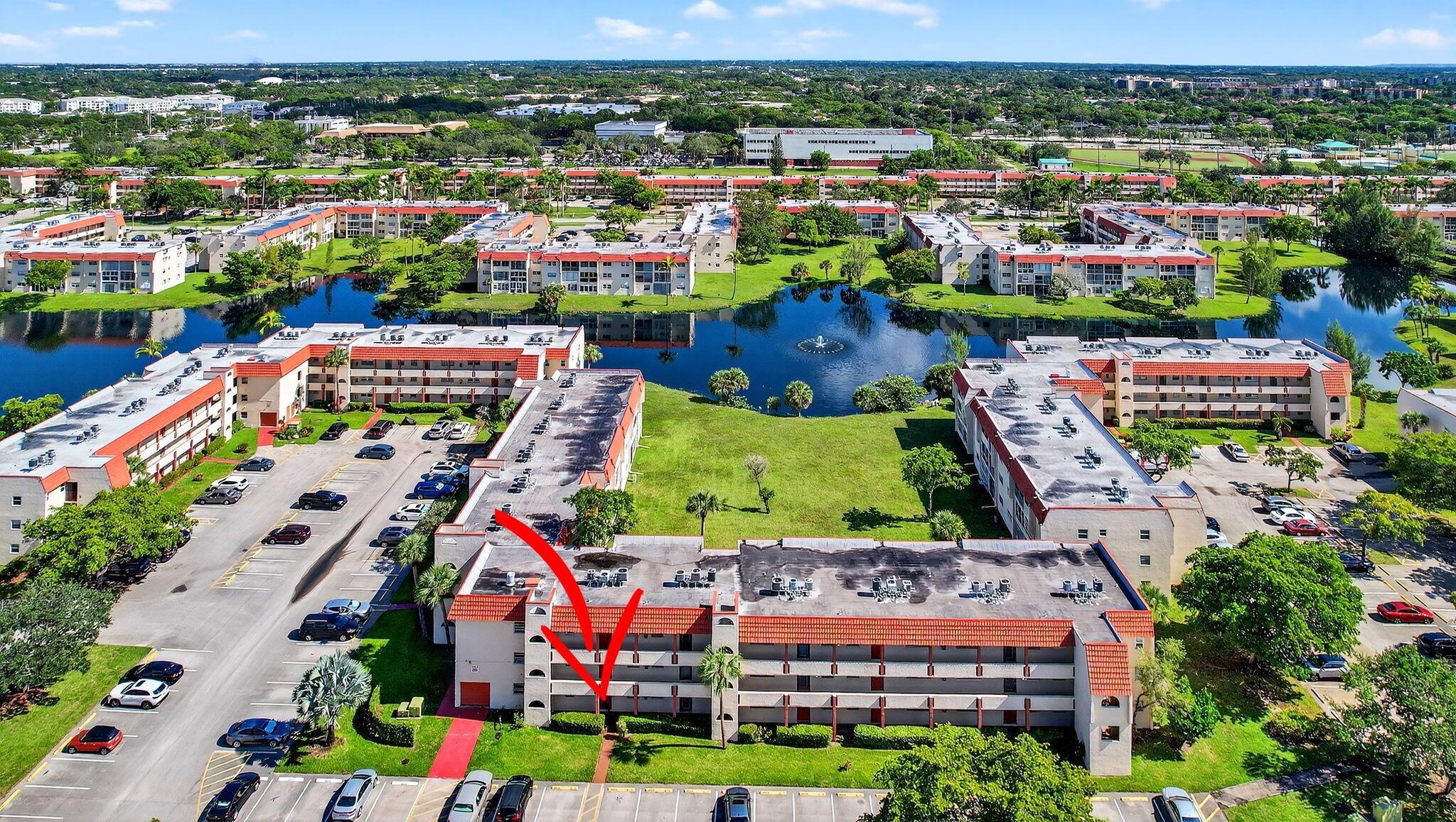 SUNRISE LAKES 18 CONDO - Residential