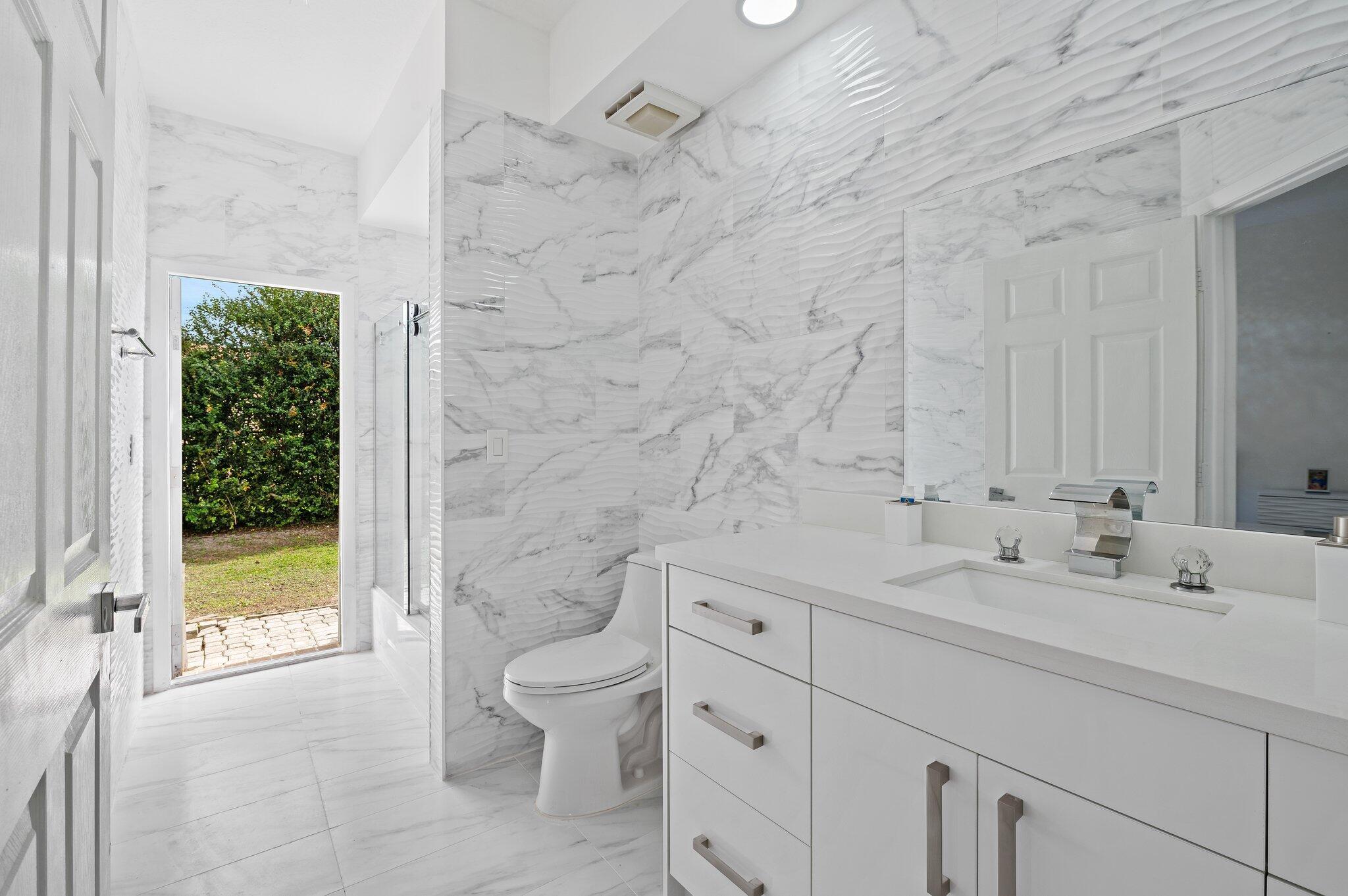 BOCA LANDINGS NORTH - Residential