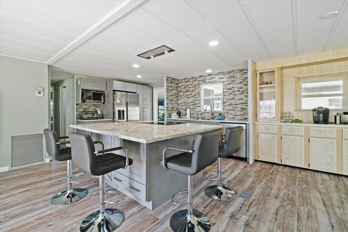 HIGHLAND MEADOWS ESTATES - Residential