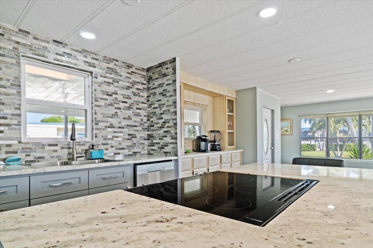 HIGHLAND MEADOWS ESTATES - Residential