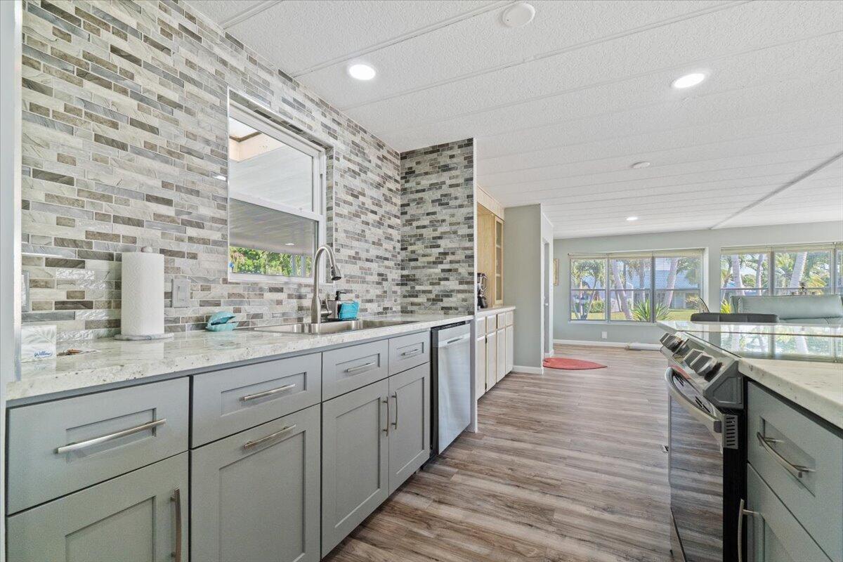 HIGHLAND MEADOWS ESTATES - Residential