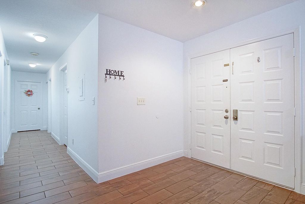 Photo of 1615 Laurel Leaf Lane #B, Fort Pierce, FL 34950 (MLS # R10912698)