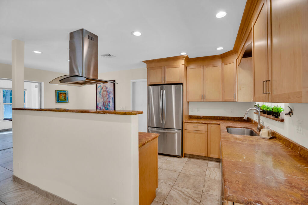 OCEAN CORPORATION SUB - Residential