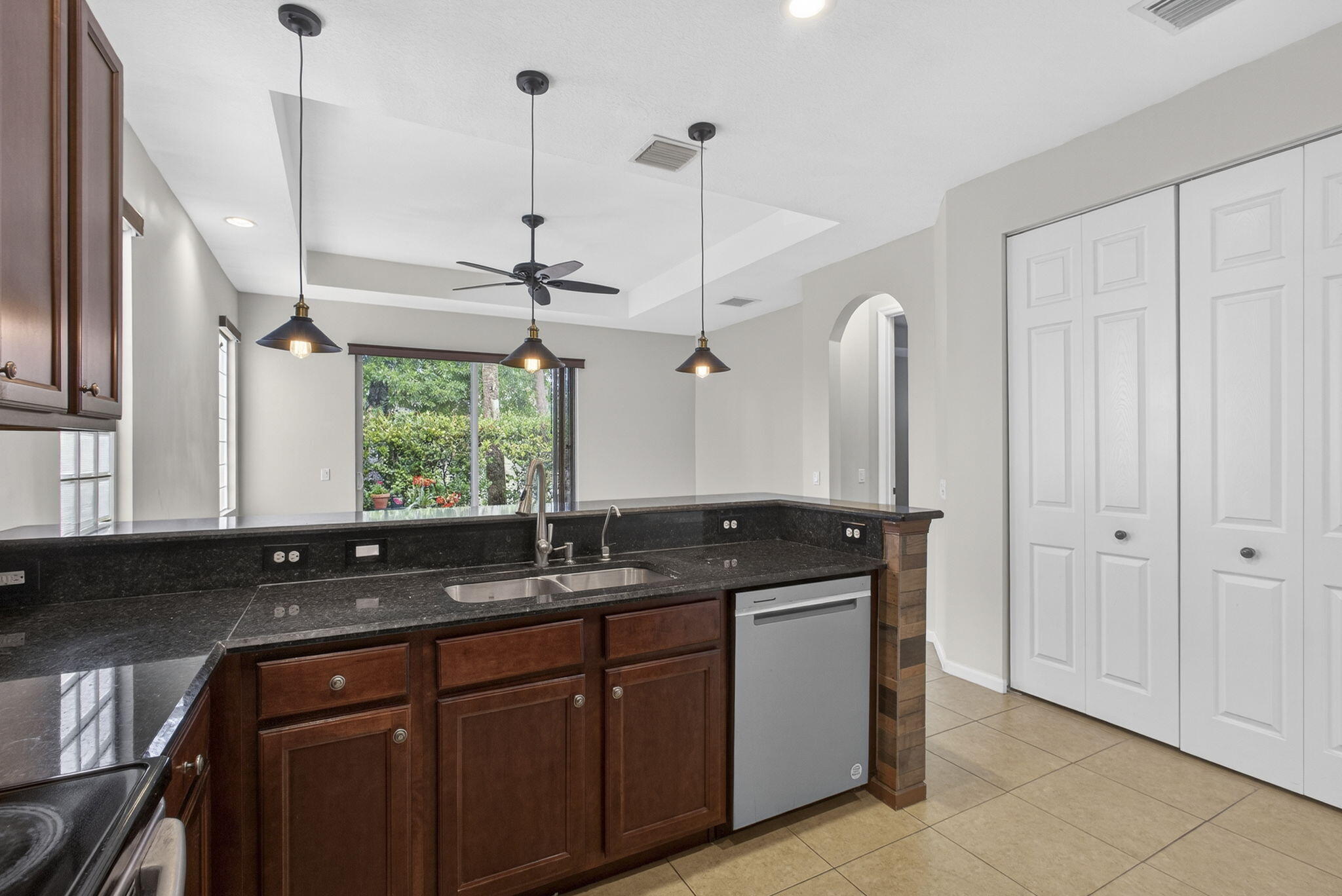 MOUNTS PUD - Residential