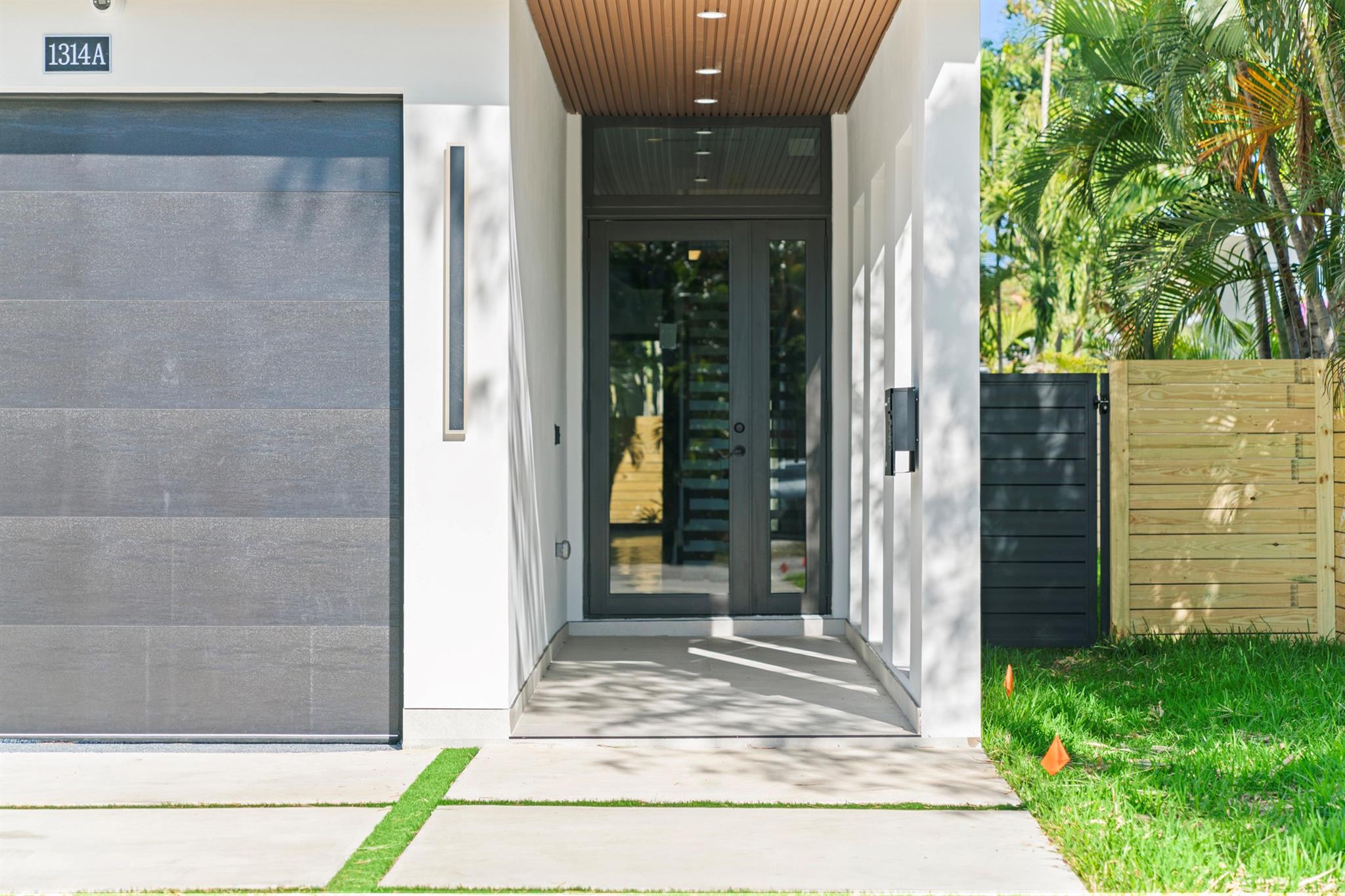 Lake Ridge - Residential