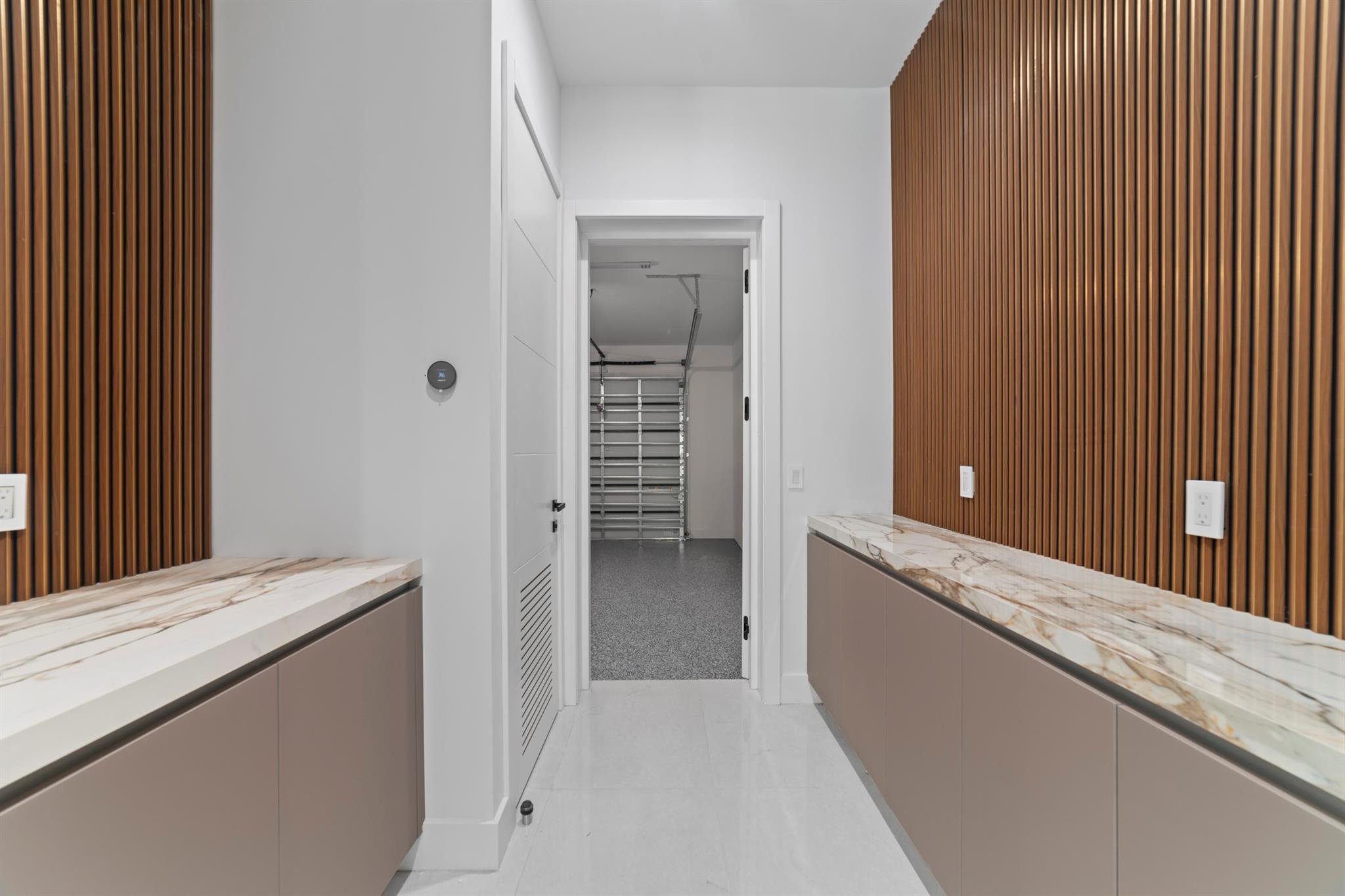 Lake Ridge - Residential