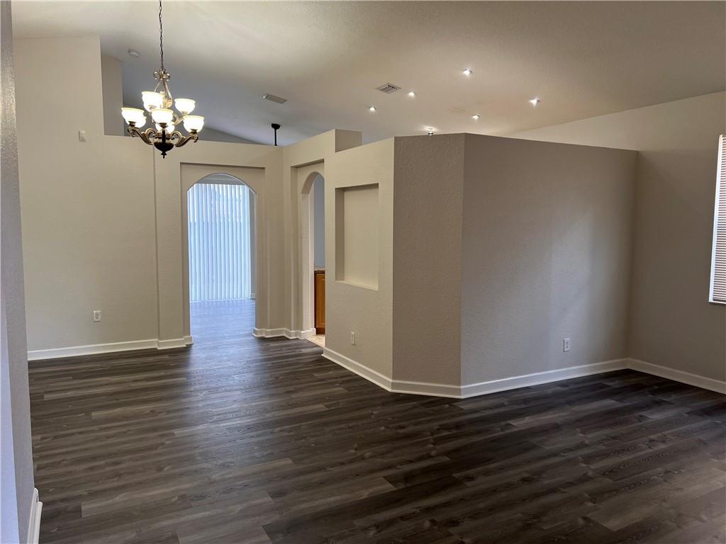 Somerset II South 163-46 - Residential