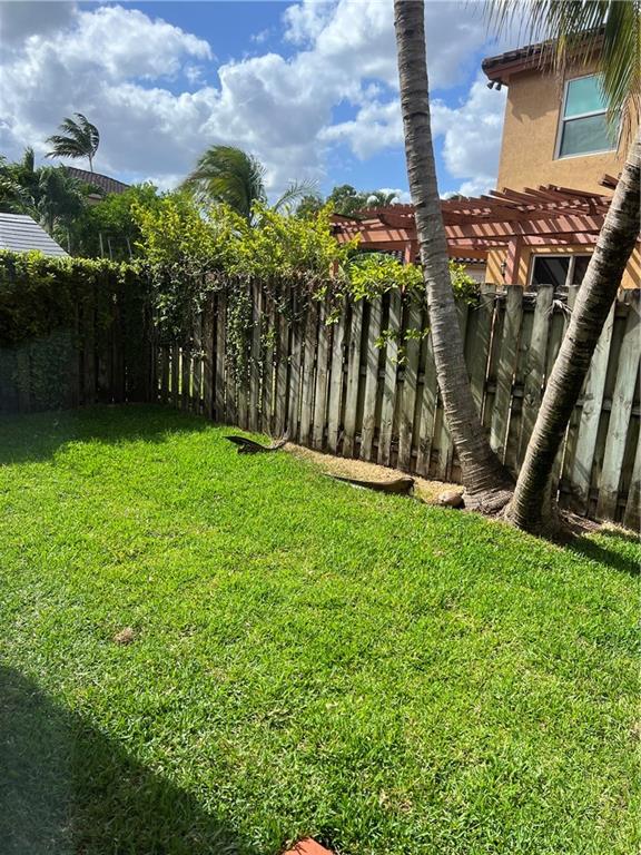 Somerset II South 163-46 - Residential