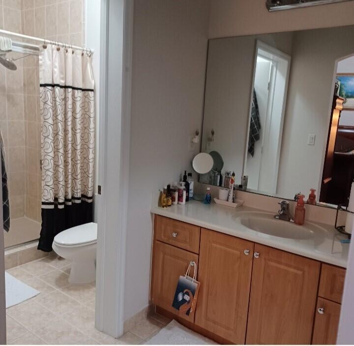PEMBROKE CAY CONDO - Residential Lease