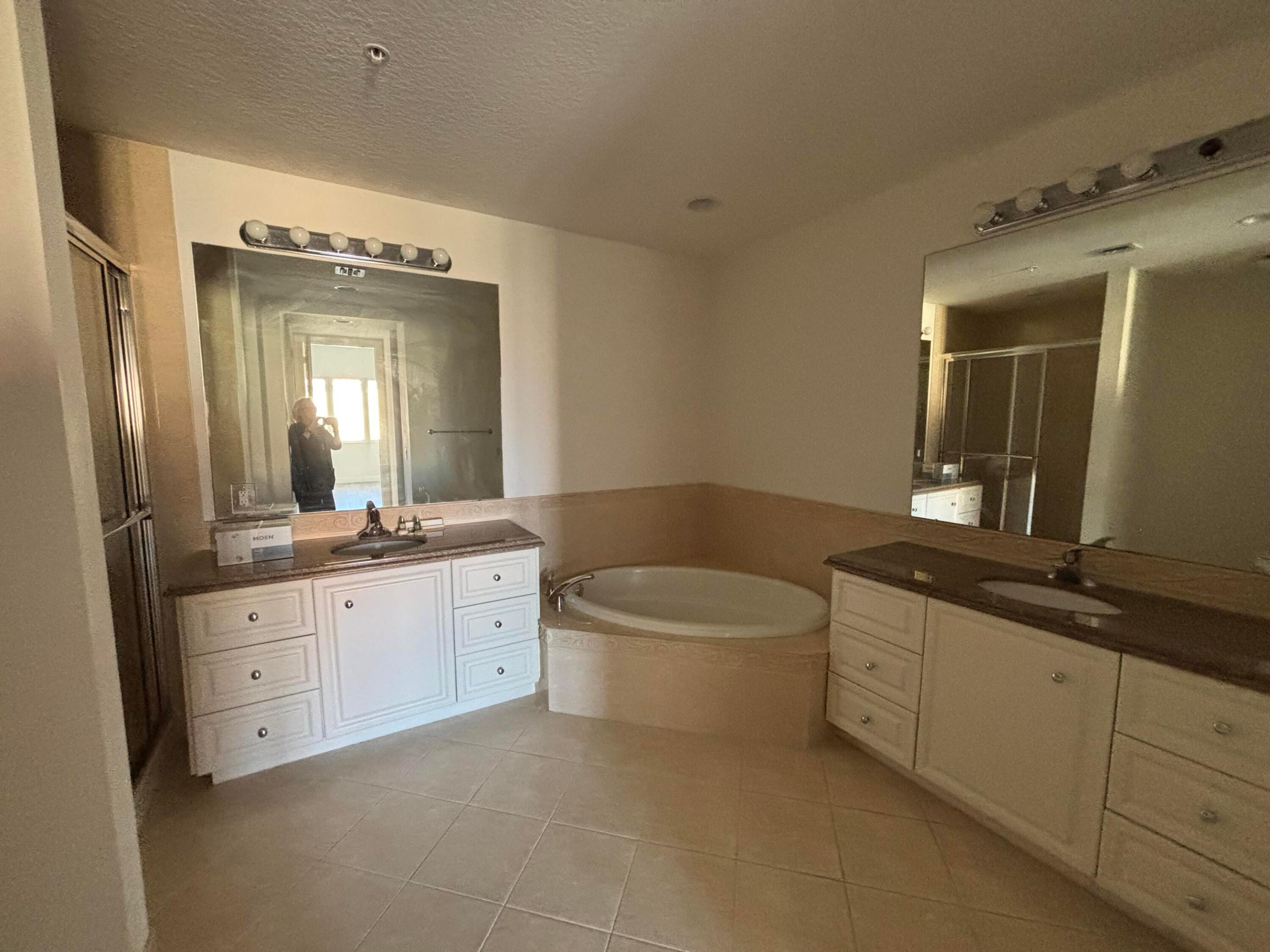 Harbour Isle West - Residential Lease