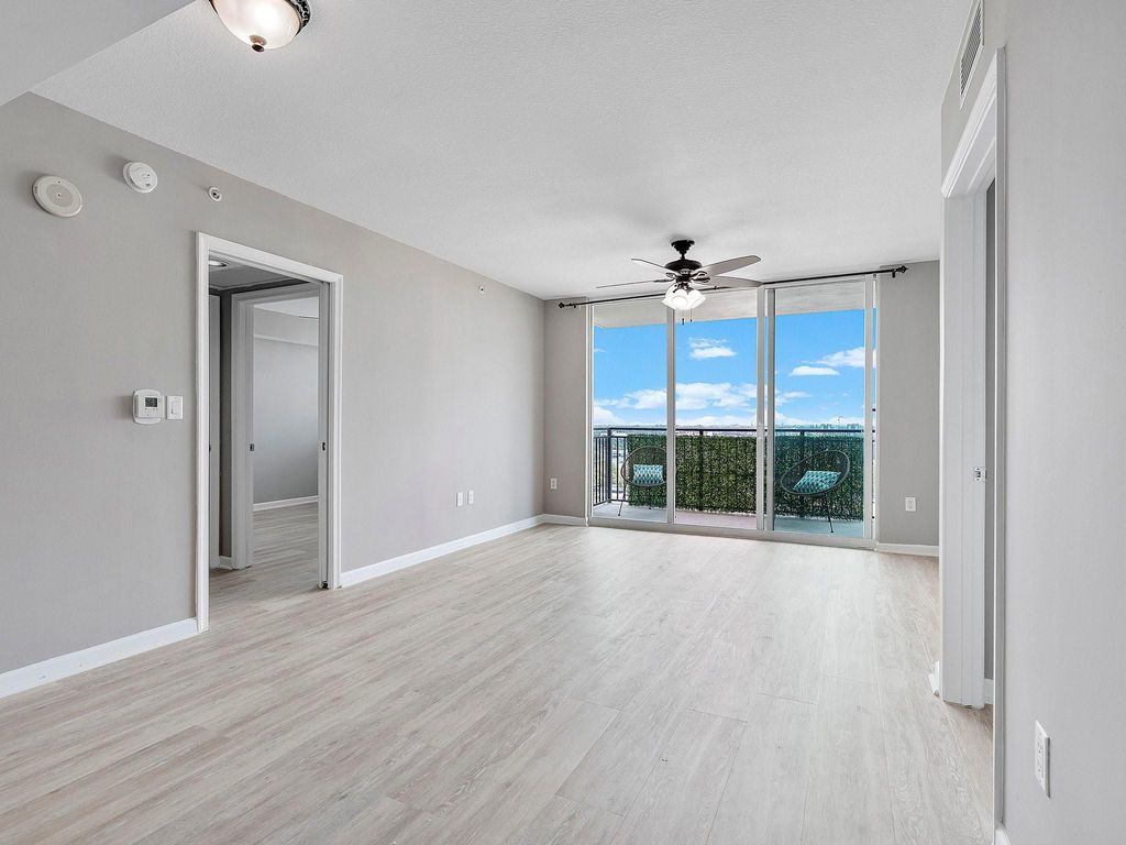 Photo of 610 W Las Olas Boulevard #1014N, Fort Lauderdale, FL 33312 (MLS # F10443392)