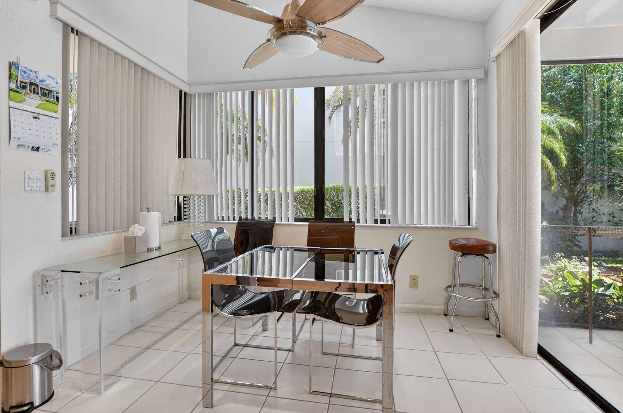 BOCA GREENS 9 - Residential