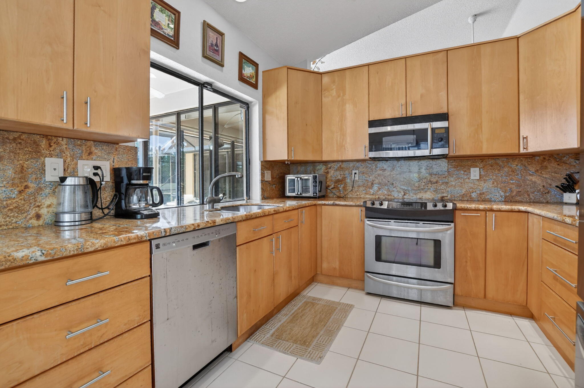 BOCA GREENS 9 - Residential