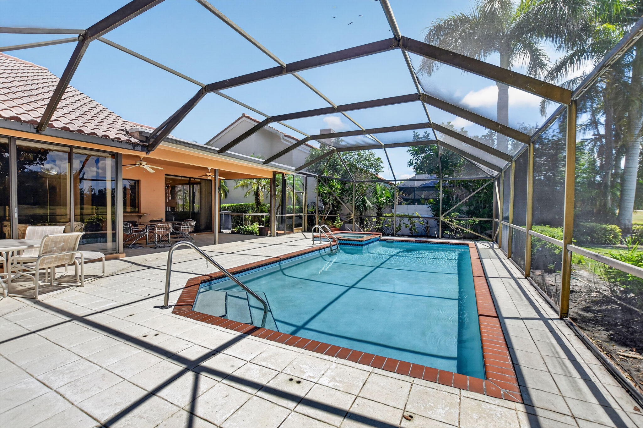 BOCA GREENS 9 - Residential