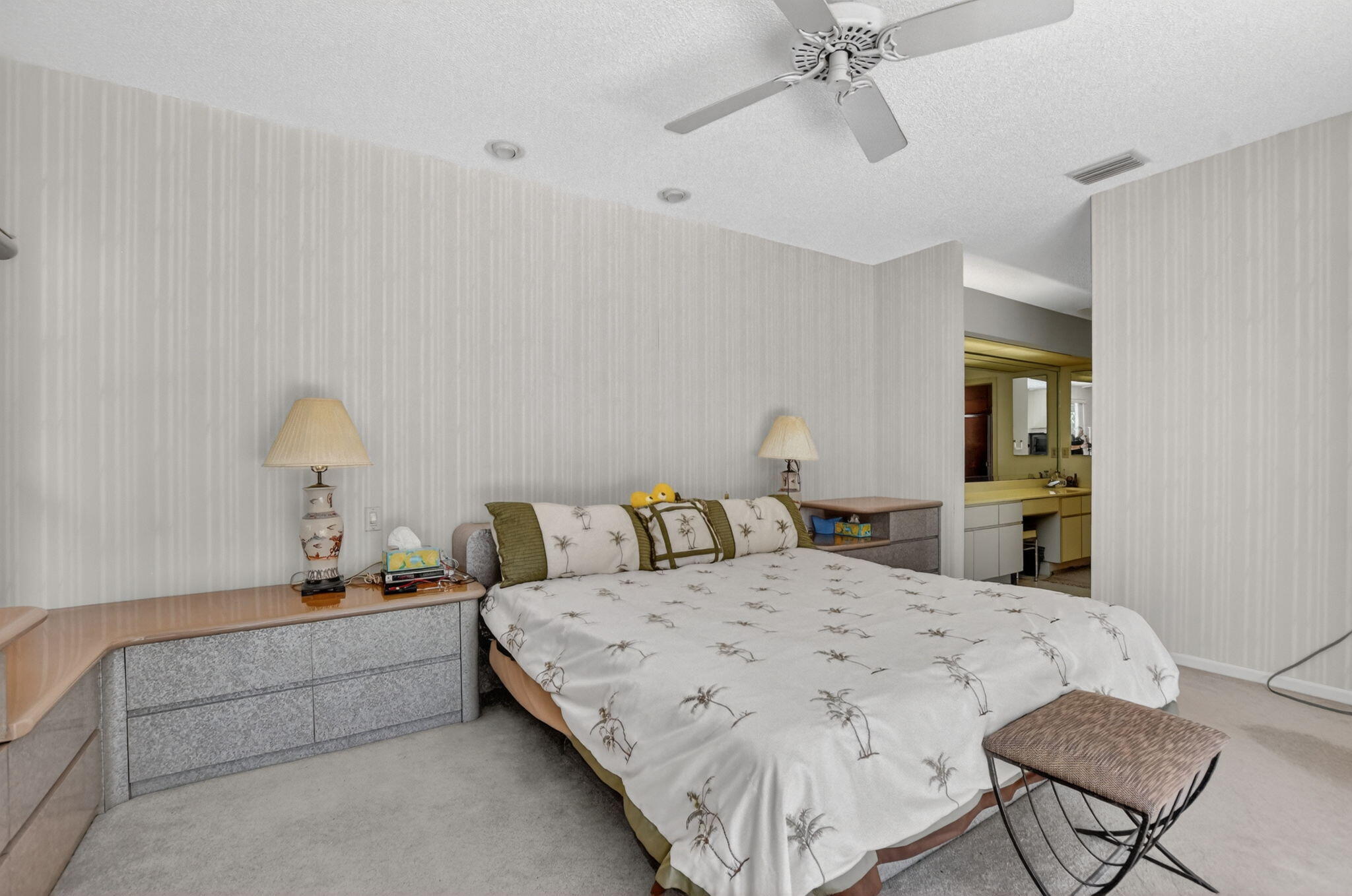 BOCA GREENS 9 - Residential