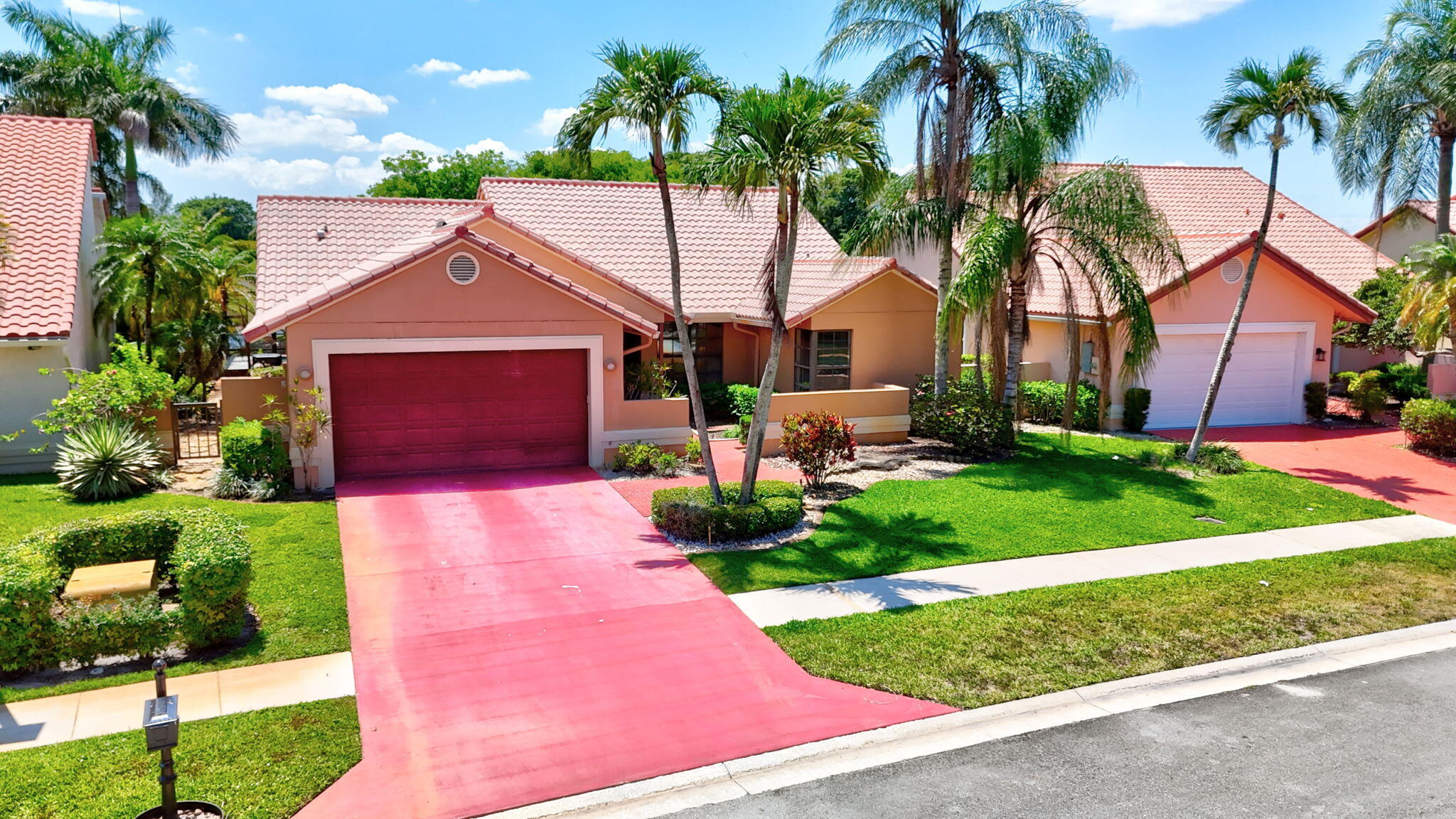 BOCA GREENS 9 - Residential