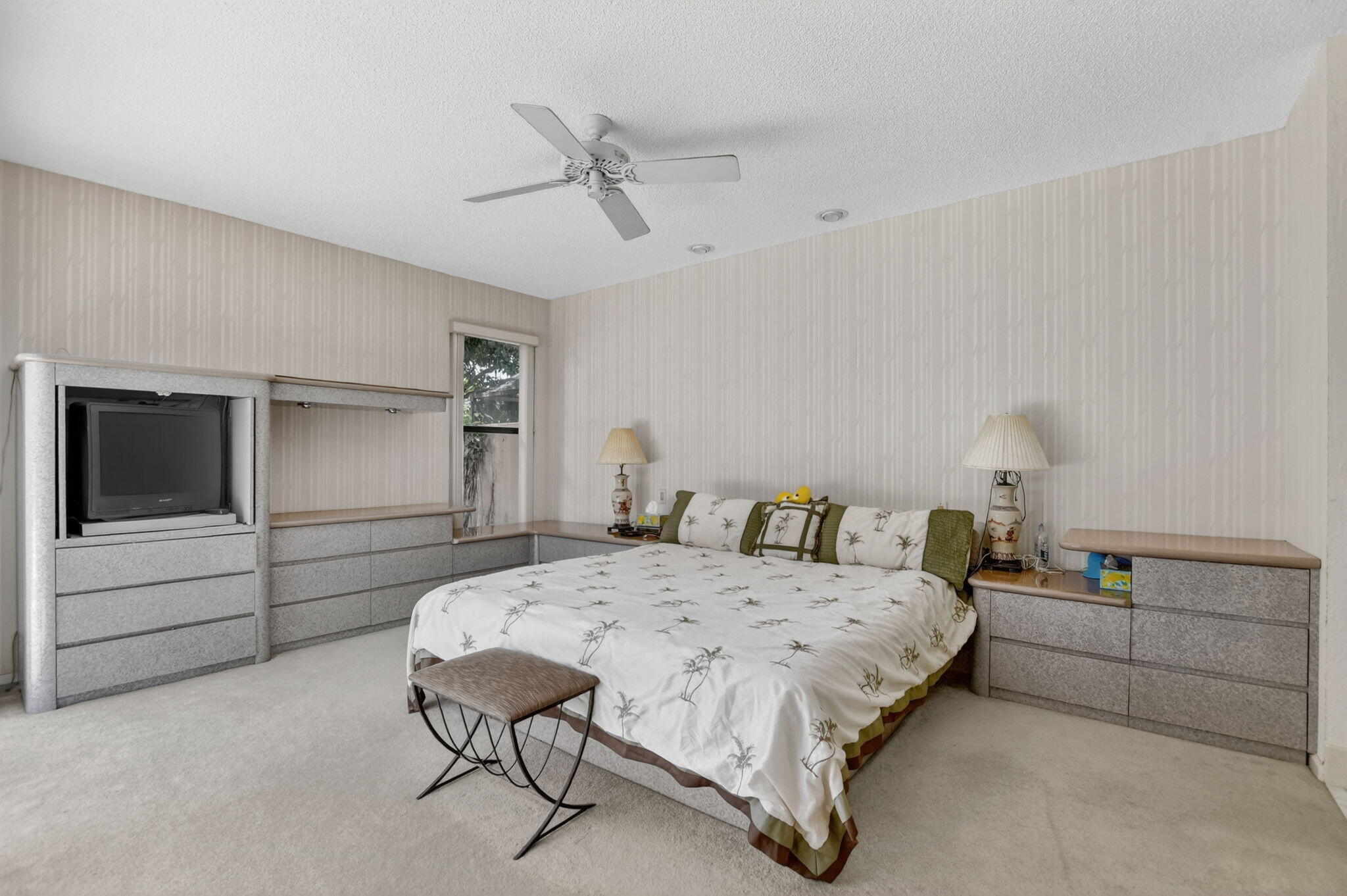 BOCA GREENS 9 - Residential