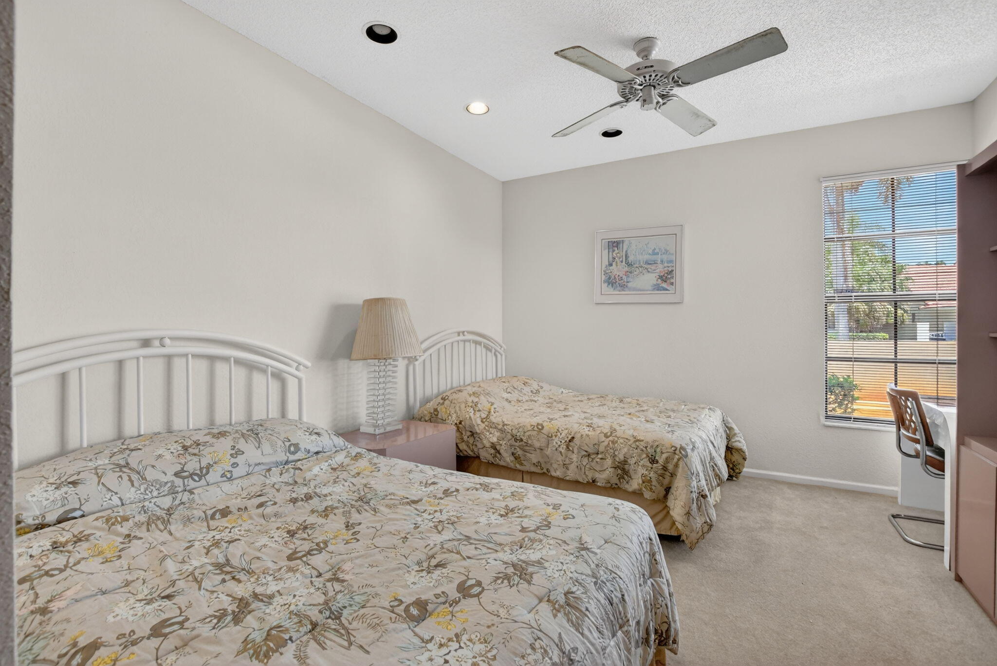 BOCA GREENS 9 - Residential