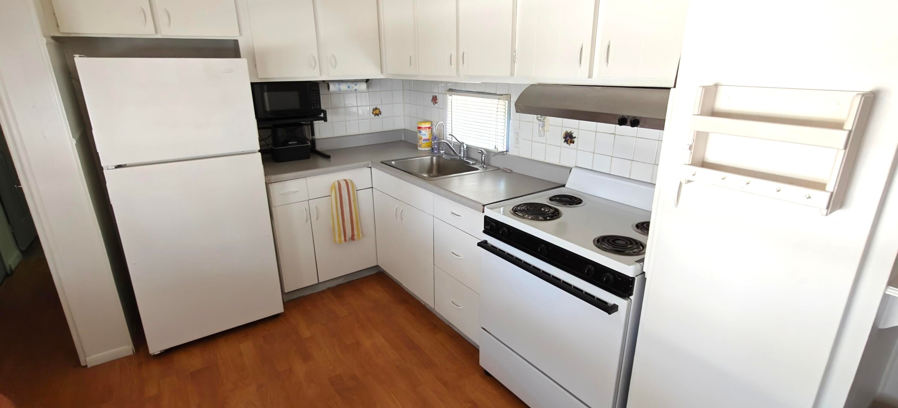 29 Pine Ridge Drive, Riviera Beach, FL, 33404/$22,500 2 29 Pine Ridge Drive