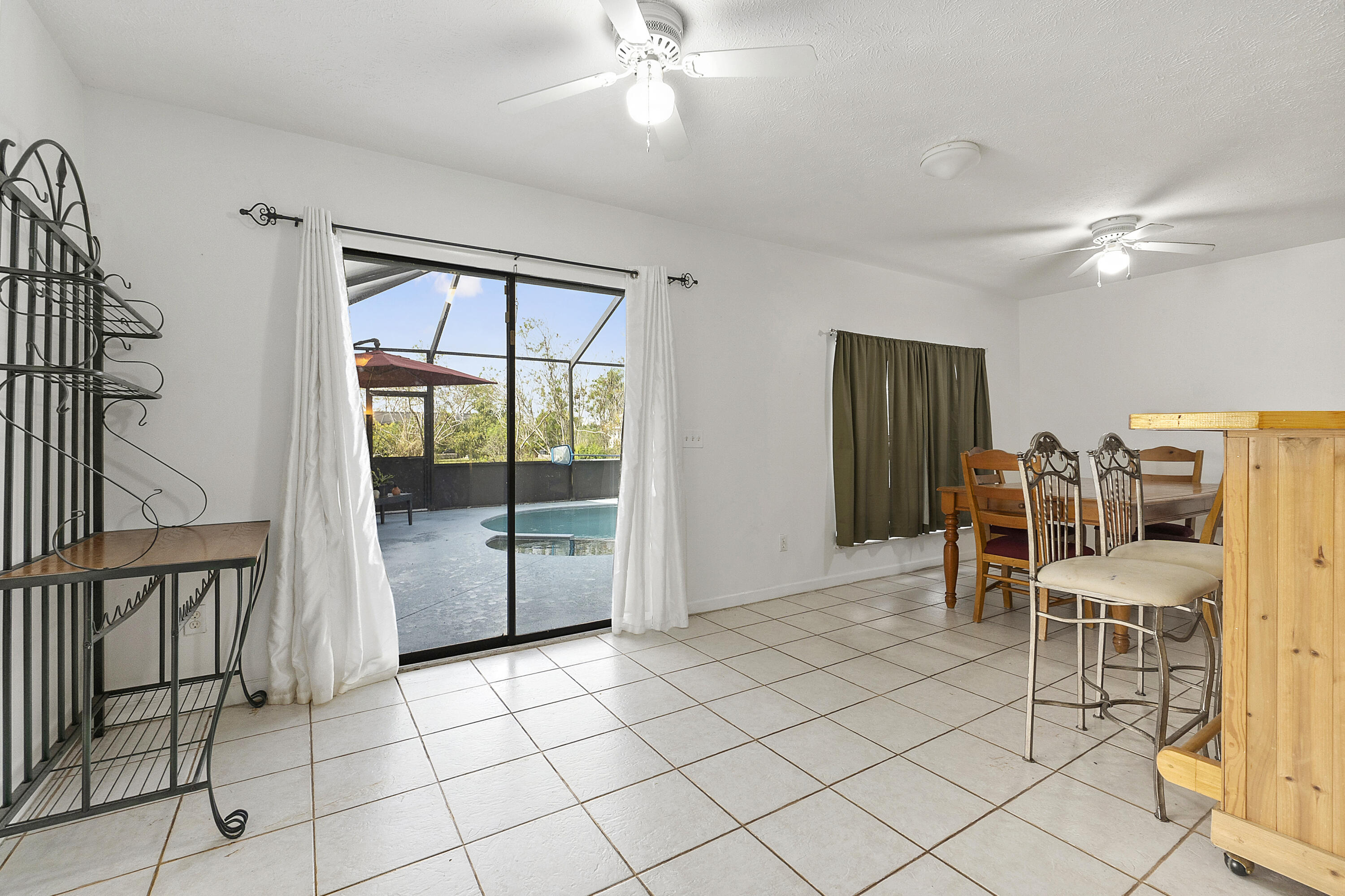 PORT ST LUCIE SECTION 25 - Residential