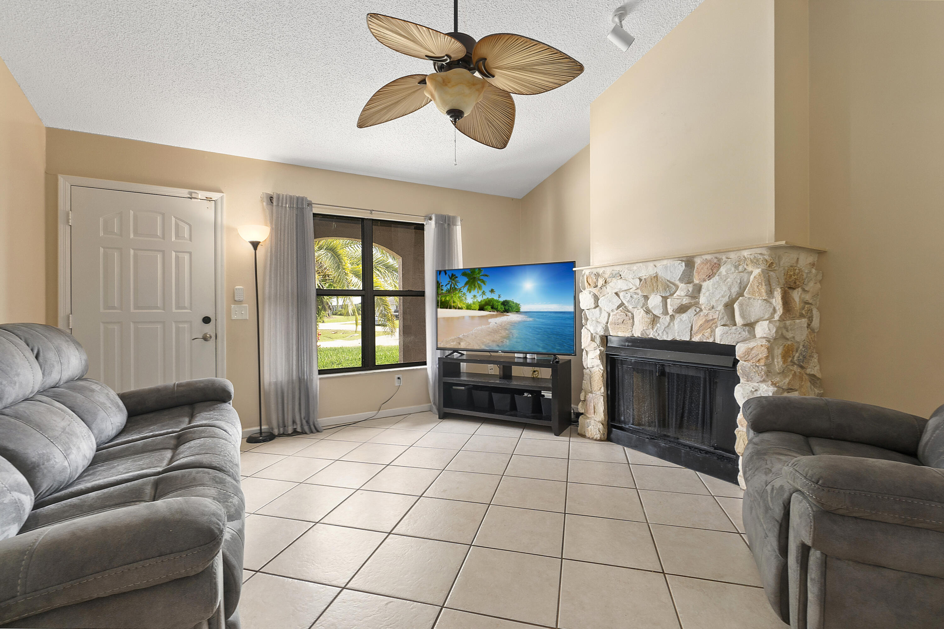 PORT ST LUCIE SECTION 25 - Residential