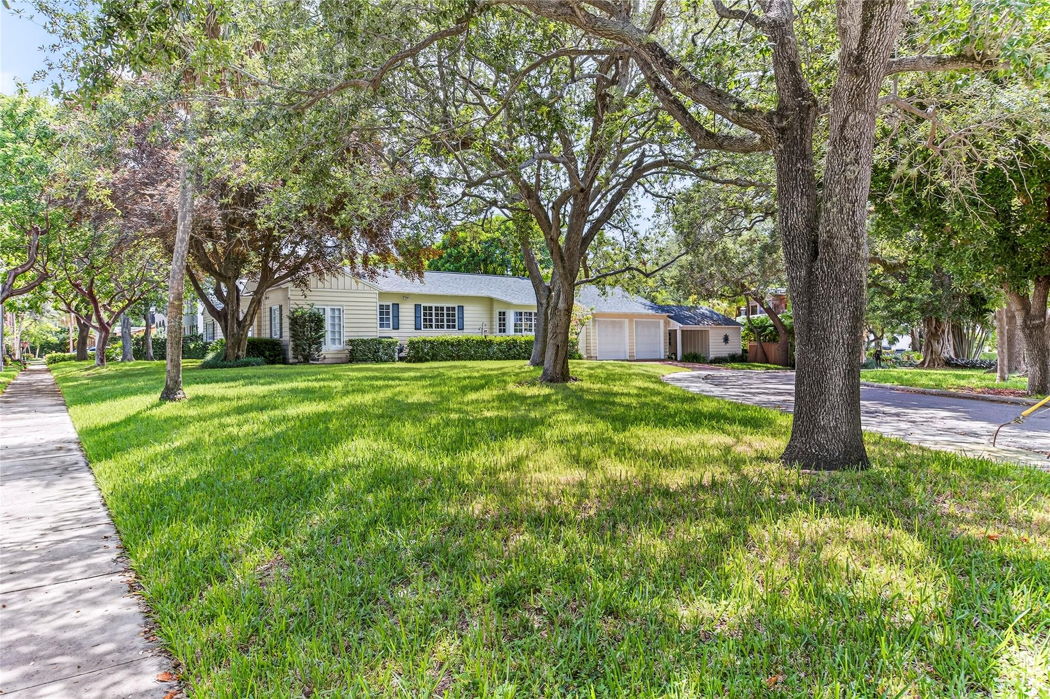 Rio Vista Isles - Land