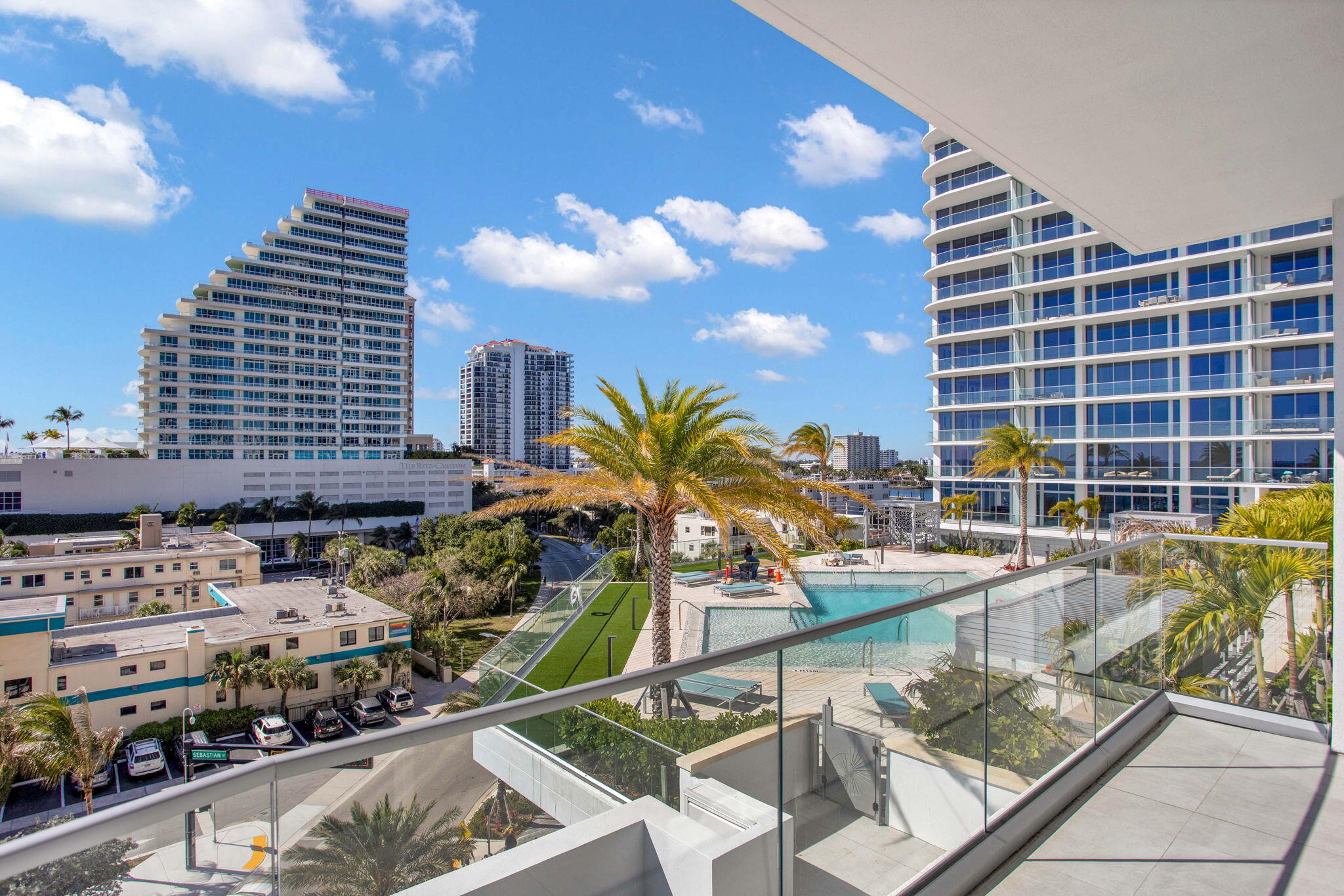 151 N Seabreeze Boulevard 501-E