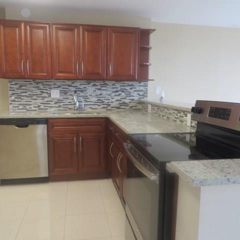 AVANT GARDE - Residential