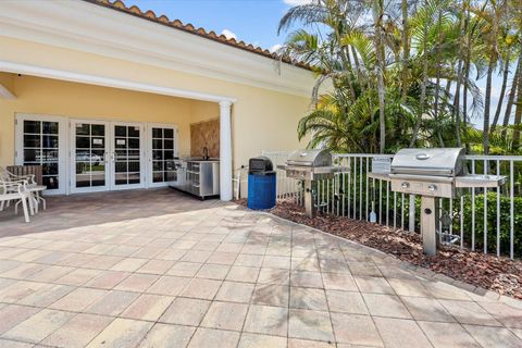 Tiny photo for 36 HARBOUR ISLE Drive W #104, Fort Pierce, FL 34949 (MLS # B26054263)