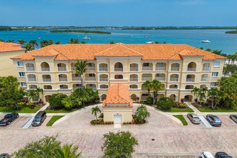 Tiny photo for 36 HARBOUR ISLE Drive W #104, Fort Pierce, FL 34949 (MLS # B26054263)