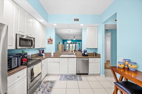 Tiny photo for 36 HARBOUR ISLE Drive W #104, Fort Pierce, FL 34949 (MLS # B26054263)