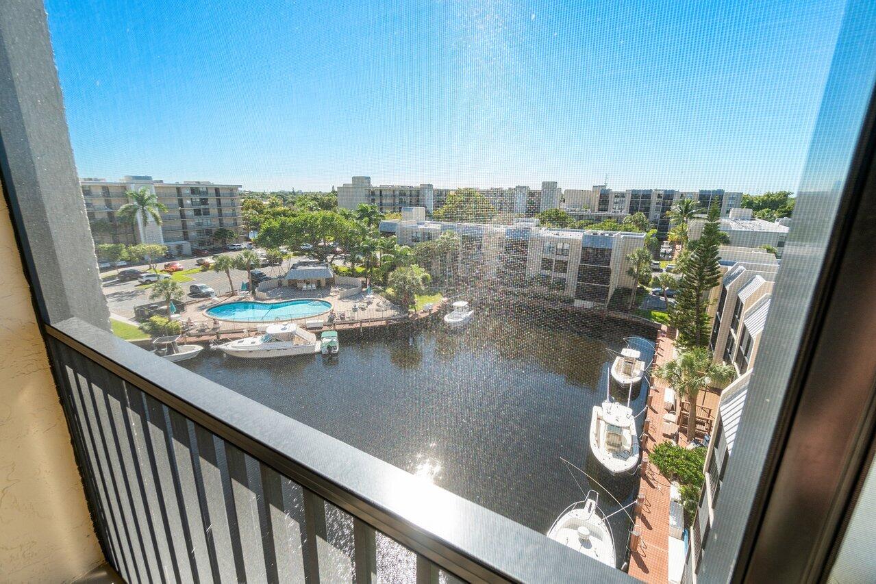 BOCA BAYOU CONDO - Residential Lease
