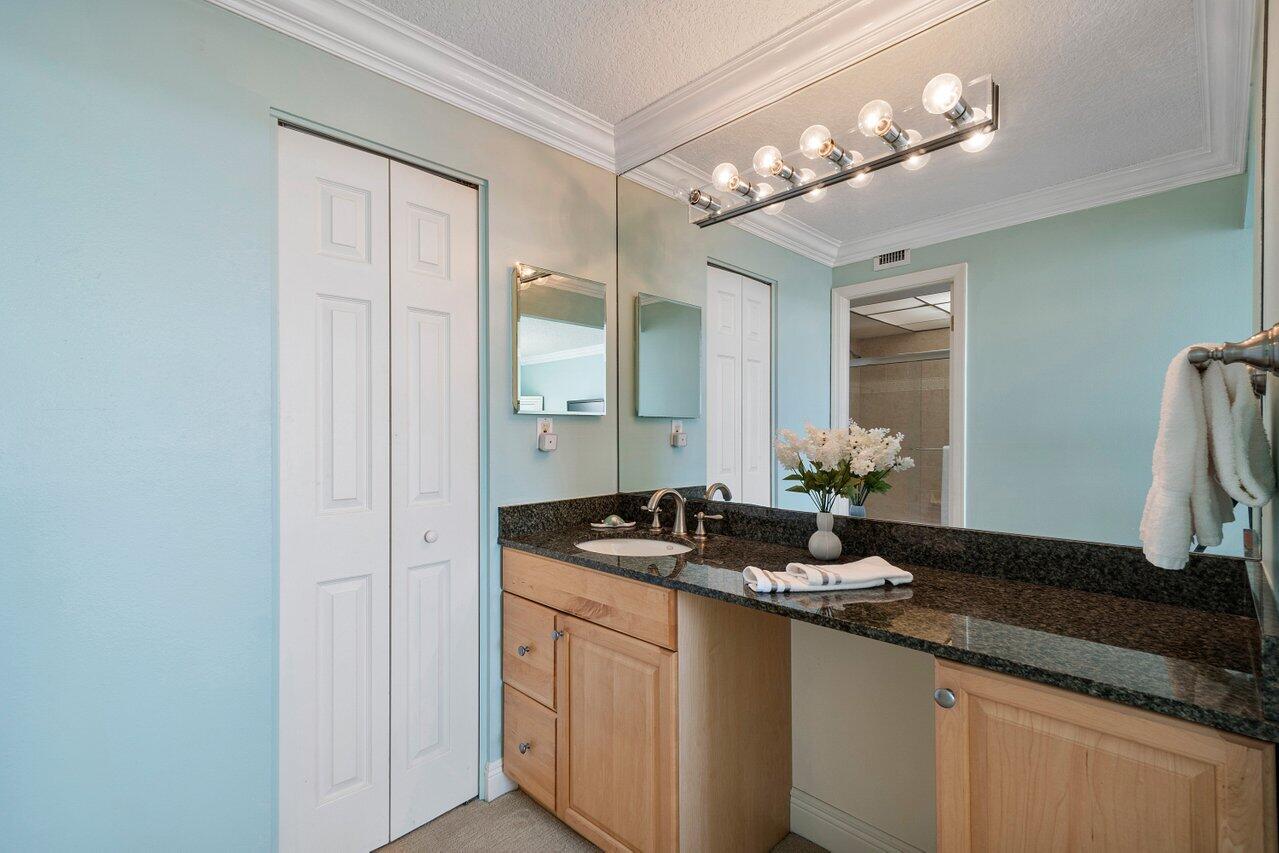 BOCA BAYOU CONDO - Residential Lease