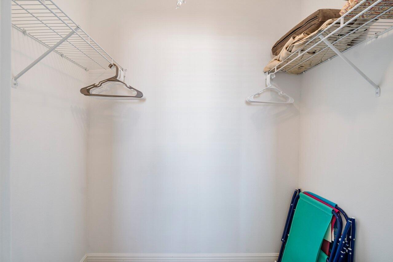 BOCA BAYOU CONDO - Residential Lease