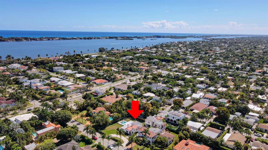 LAKEWOOD - Residential