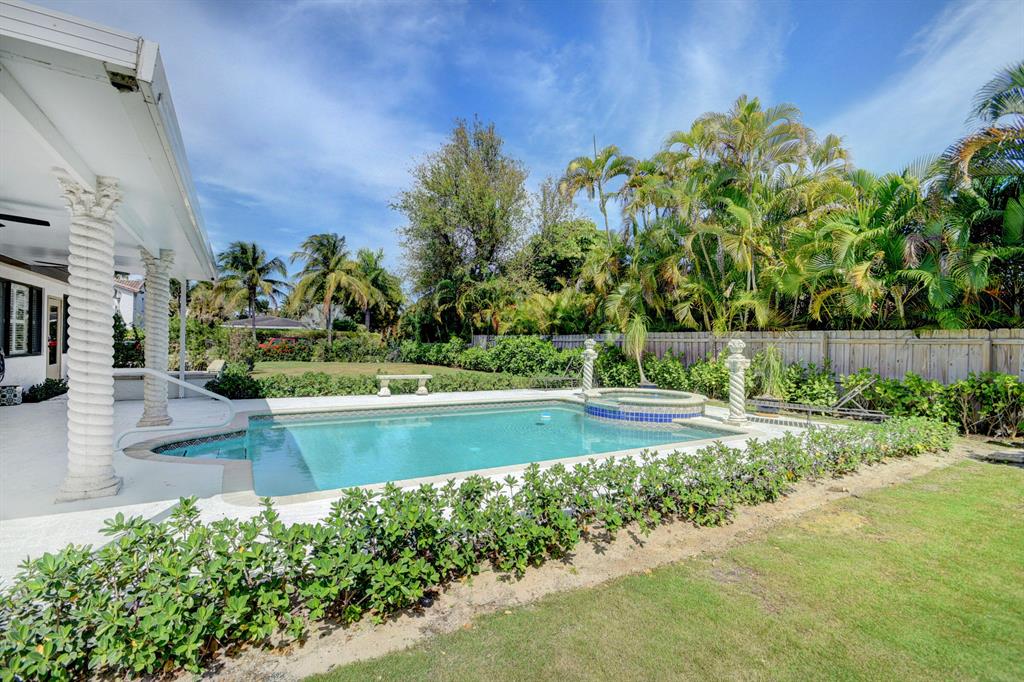 LAKEWOOD - Residential