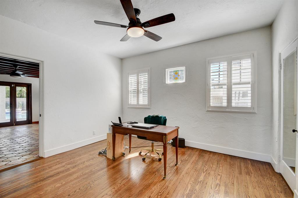 LAKEWOOD - Residential